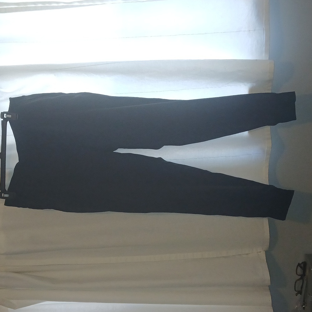 W APHRODITE JGGR Black Pants
